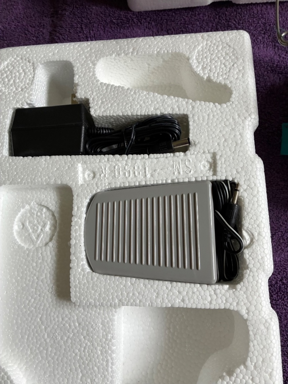 New in Box Singer Portable Sewing Machine - Picture 5 of 7